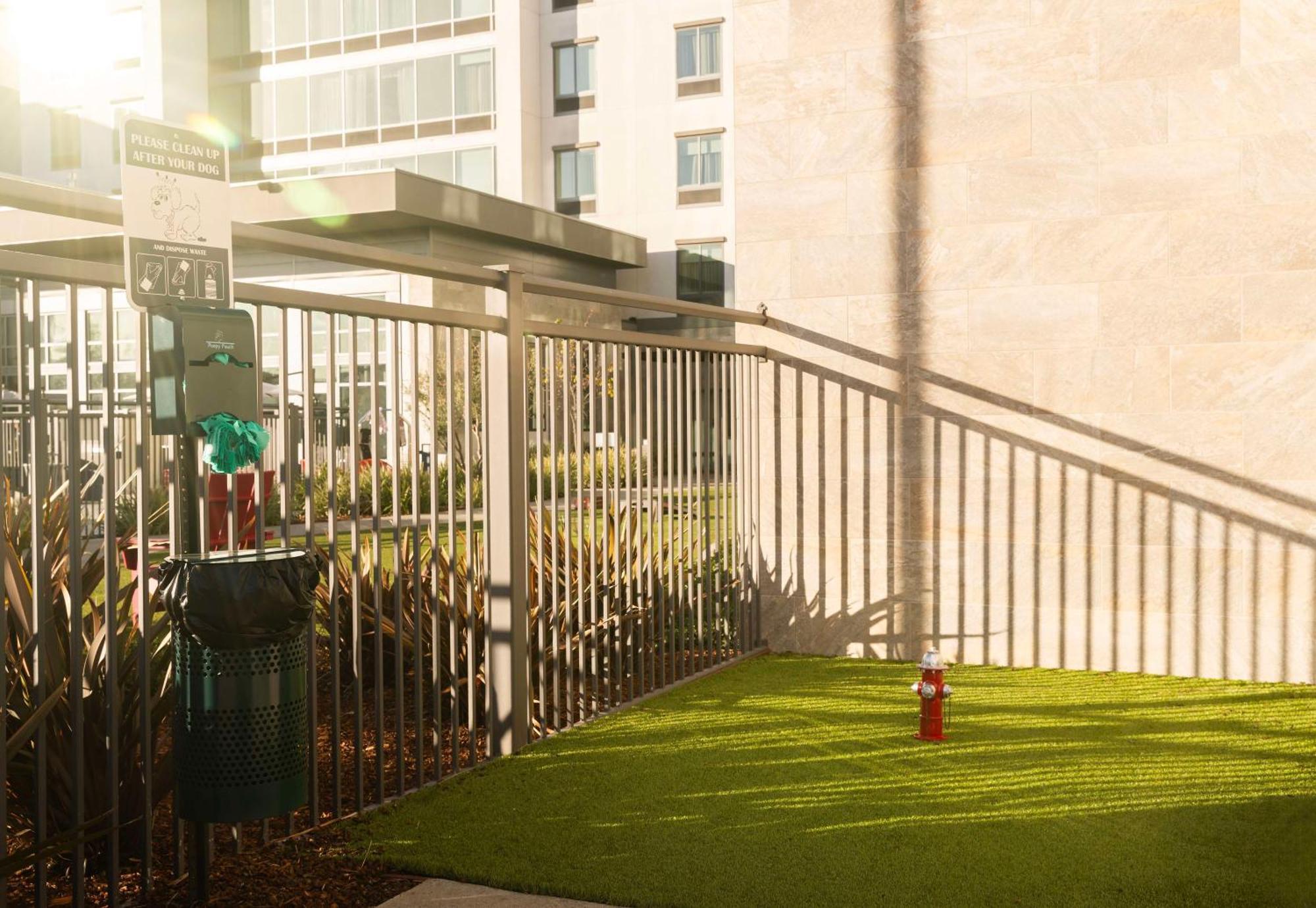 Hampton Inn Long Beach Airport, Ca Екстер'єр фото
