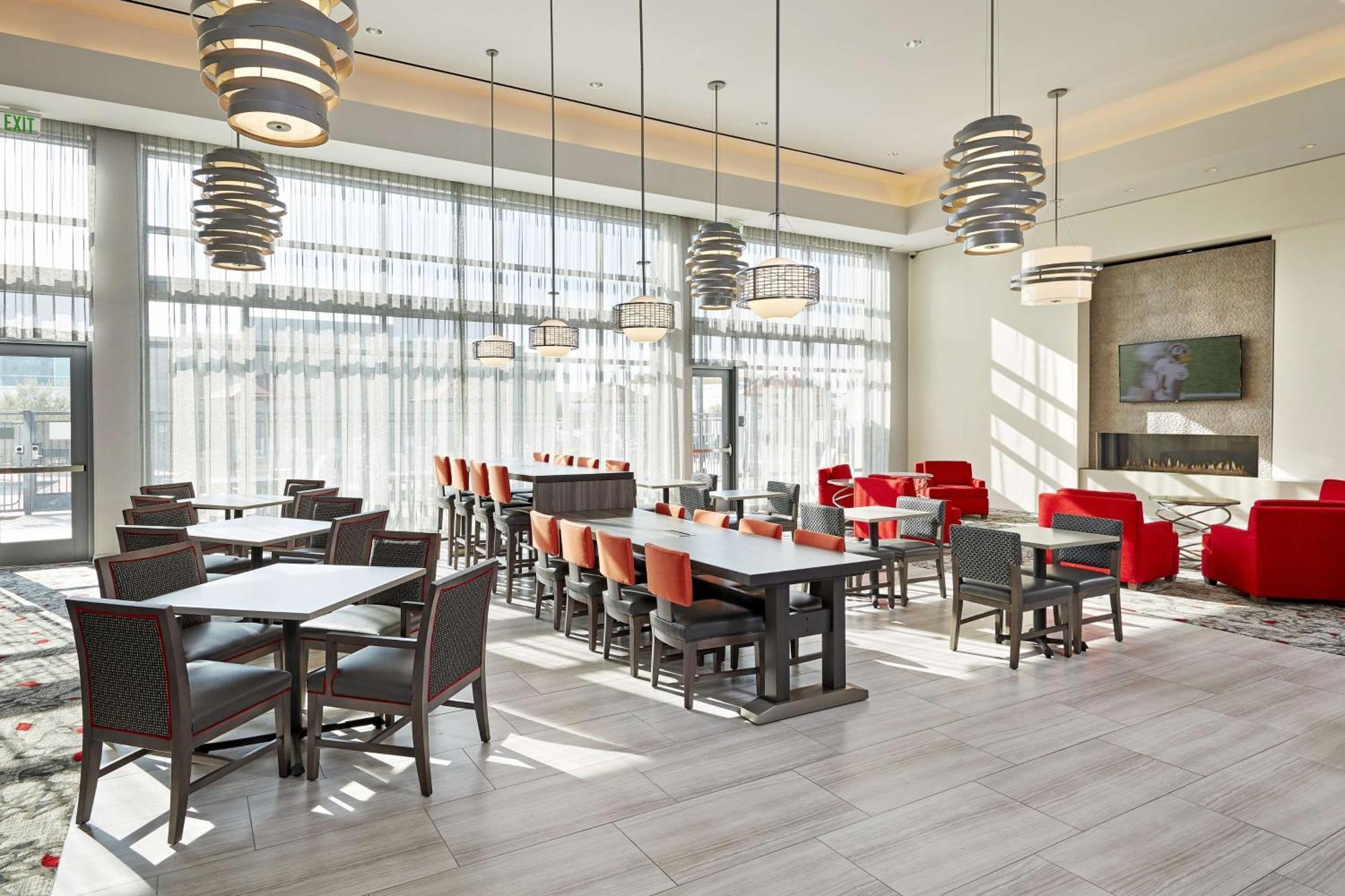 Hampton Inn Long Beach Airport, Ca Екстер'єр фото